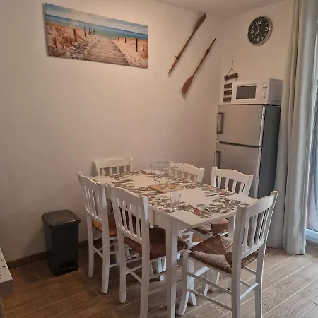 Appartamento Pour 4 à 6 Personnes Avec Piscine